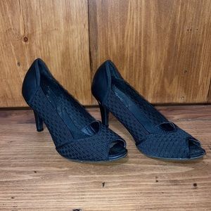 Dexflex Comfort 3 Inch Heels | Size 9